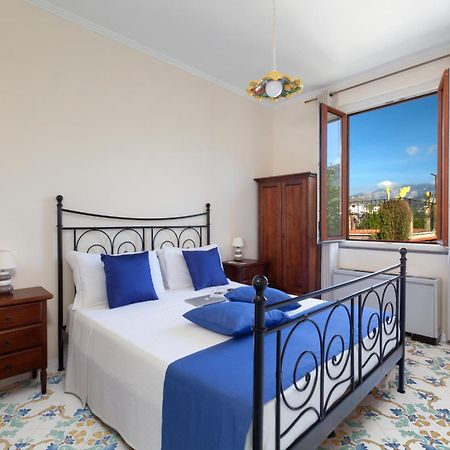 Relais Santa Lucia Bed & Breakfast ซอร์เรนโต ภายนอก รูปภาพ